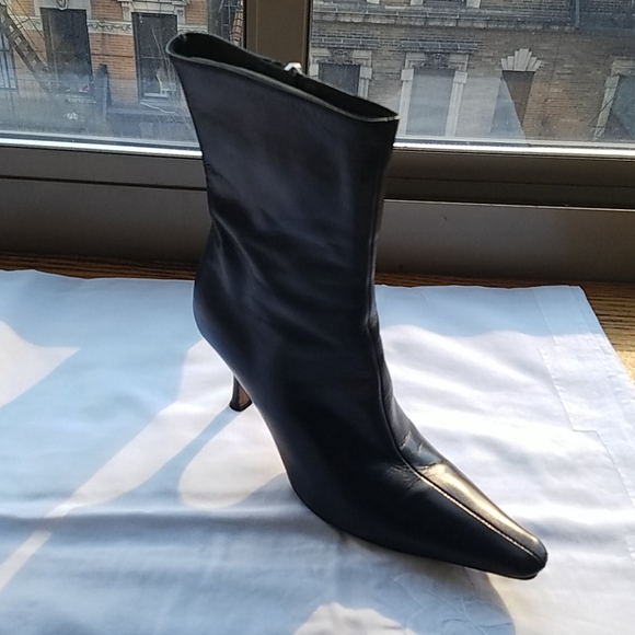 JIMMY CHOO Black Leather Boots - Picture 7 of 9